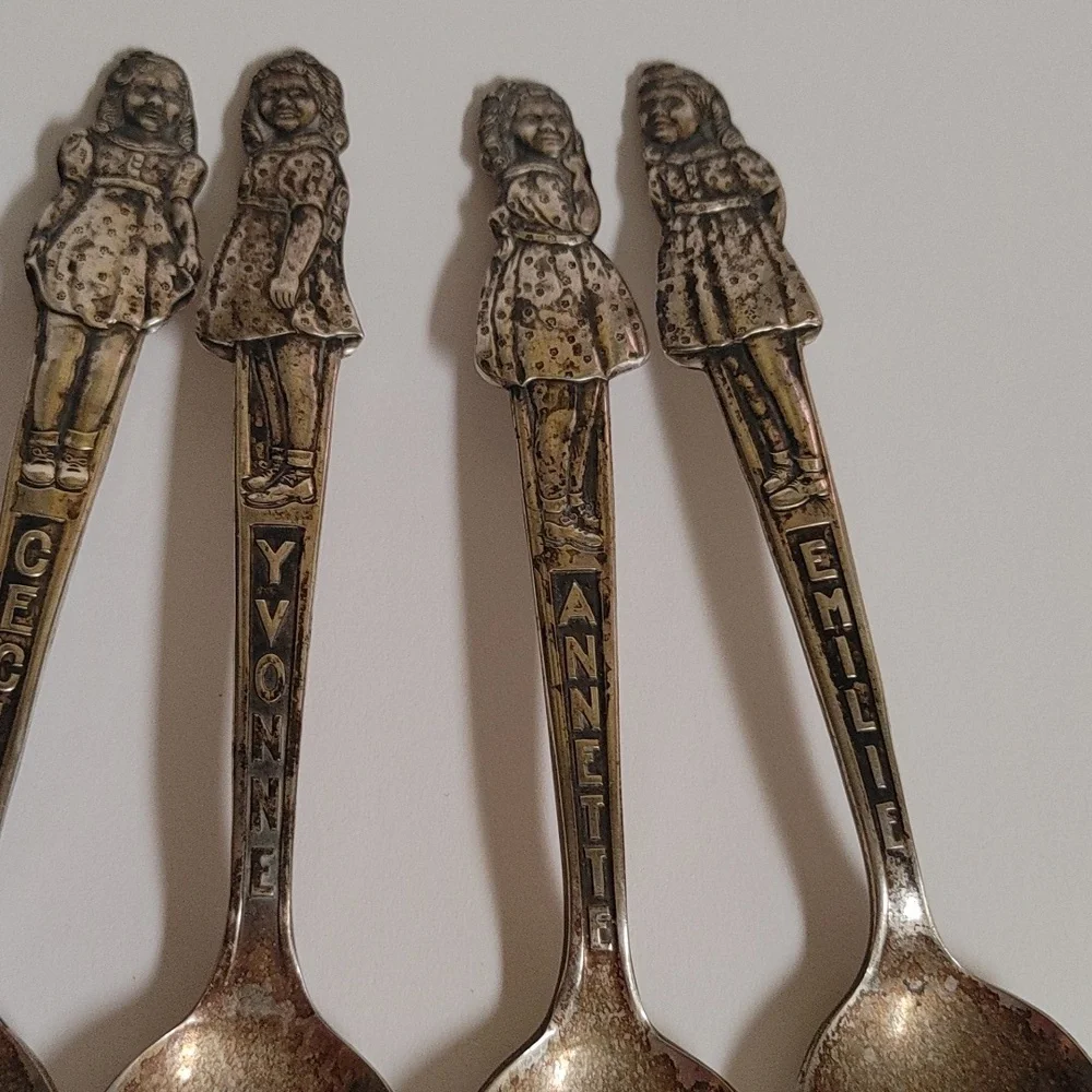 Full Set Carlton Silver Plate Dionne Quintuplets Spoons